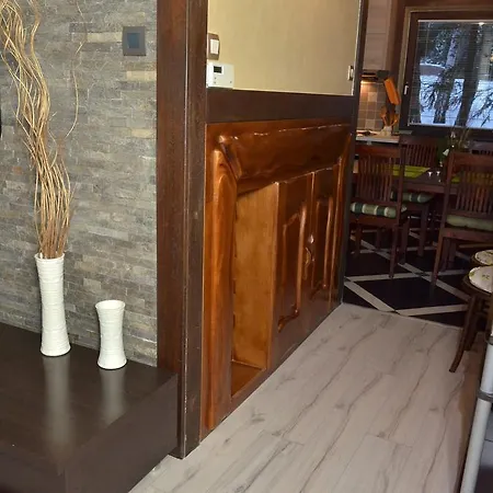 San زلاتيبور